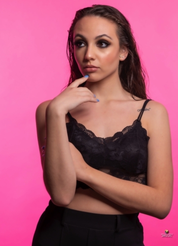 Alice-6324