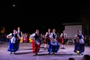 Corteo-256