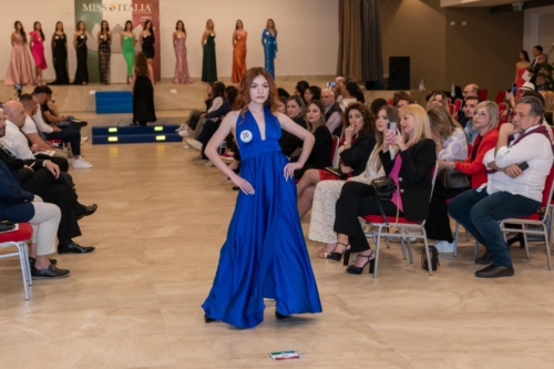 Miss-5831