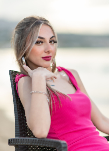 Sara-9554