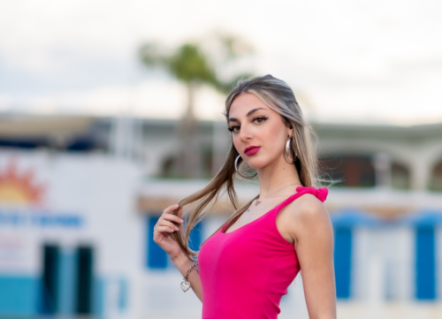 Sara-9584
