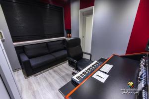 Studio Fonico-25