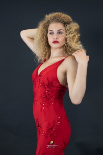 modella2-7006